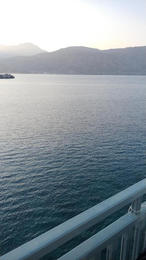Вилла Sea View Карпатос Экстерьер фото